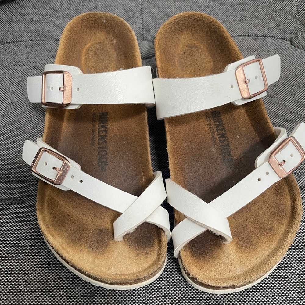 Girls Birkenstock sandals